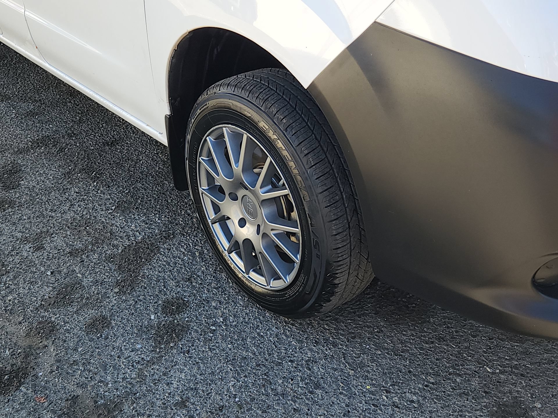 Used 2019 Nissan NV200 S FWD image 18