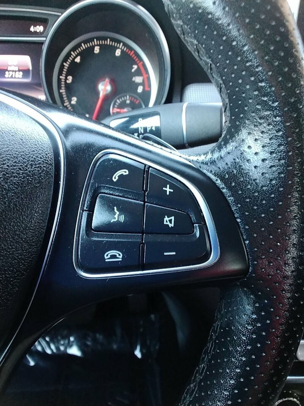 Used 2020 Mercedes-Benz GLA 250 w/ Convenience Package image 15