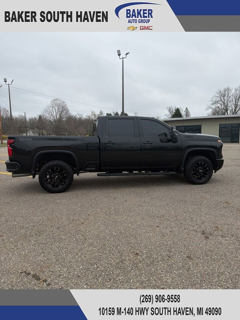 Used 2026 Chevrolet Silverado 3500 LTZ w/ Trail Boss Package AWD/4WD image 5