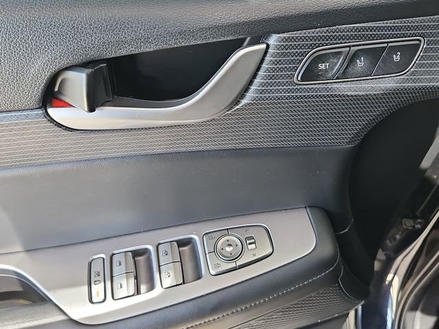 Used 2023 Hyundai Palisade Limited w/ Cargo Package image 22