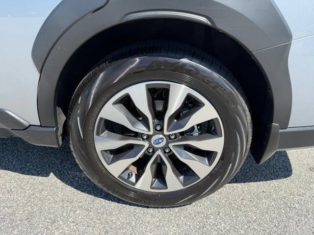 Used 2024 Subaru Outback Limited AWD/4WD image 9