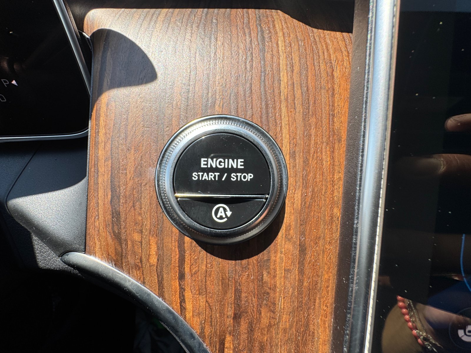 Certified 2026 Mercedes-Benz GLC 300 4MATIC image 27