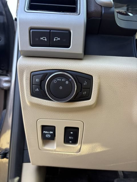 Used 2019 Ford F150 Lariat AWD/4WD image 11