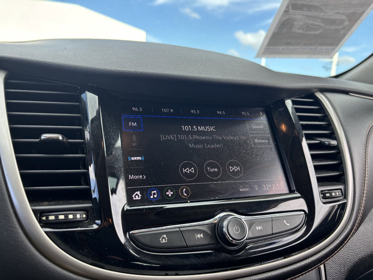 Used 2020 Chevrolet Trax LT FWD image 20