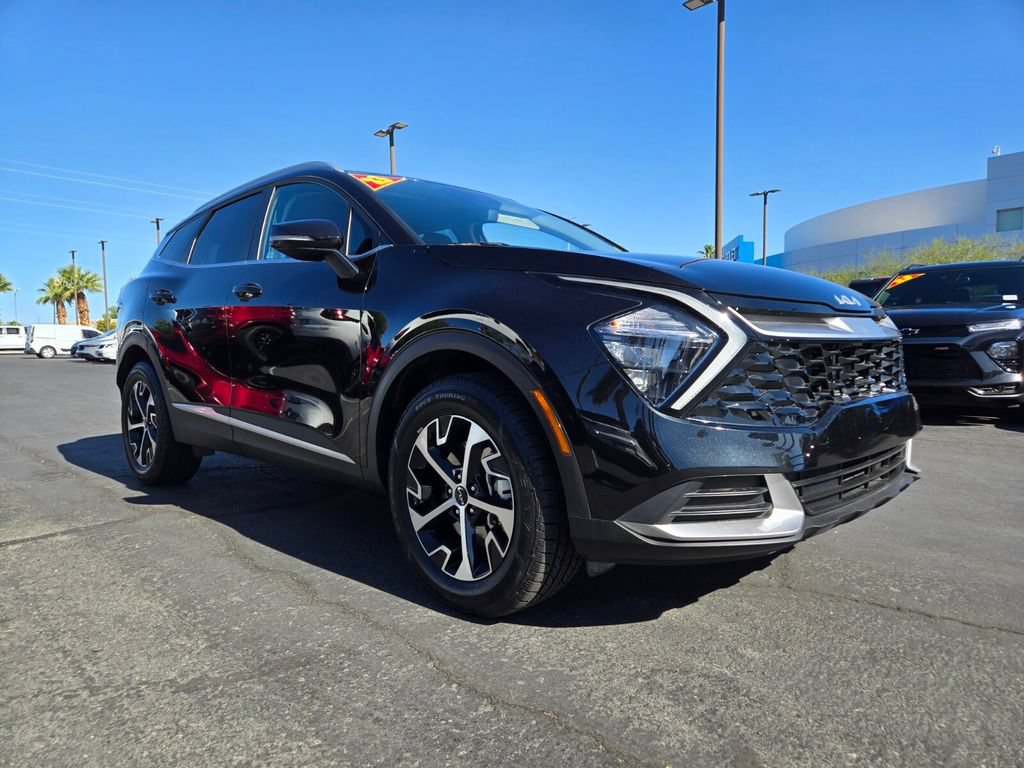 Used 2023 Kia Sportage EX AWD/4WD image 1