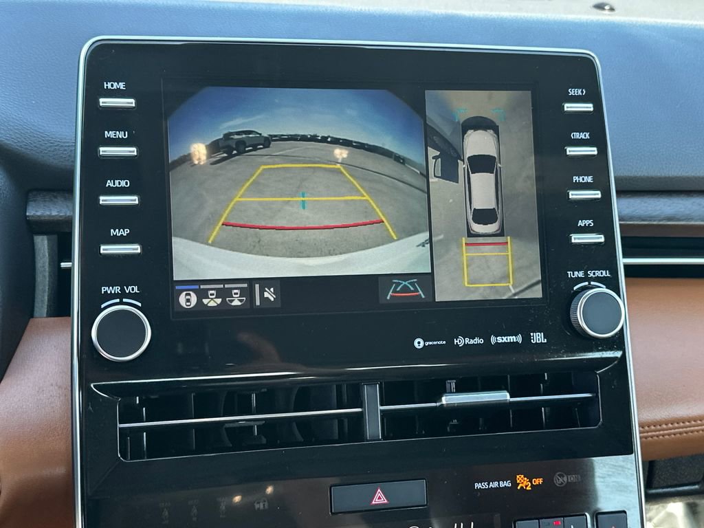 Used 2020 Toyota Avalon Limited w/ Advanced Safety Package image 26