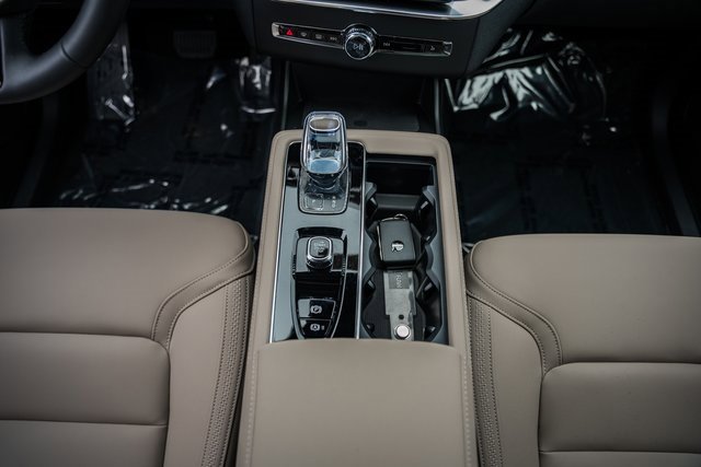 New 2026 Volvo XC90 B6 Plus image 26