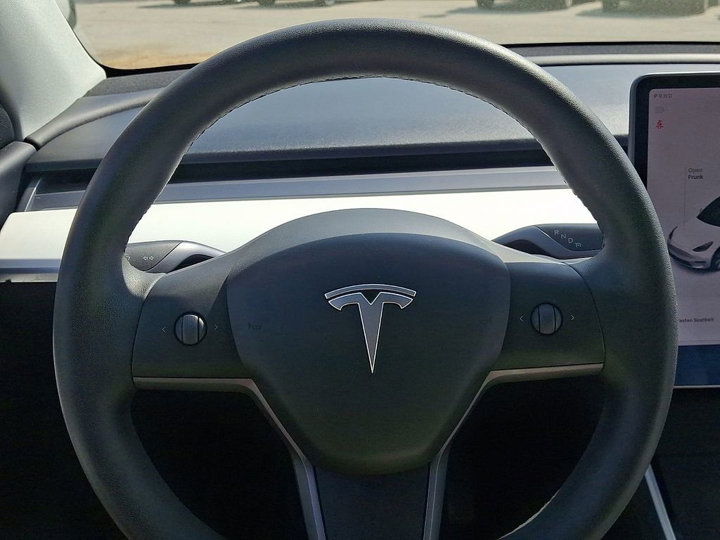 Used 2020 Tesla Model Y Long Range image 19