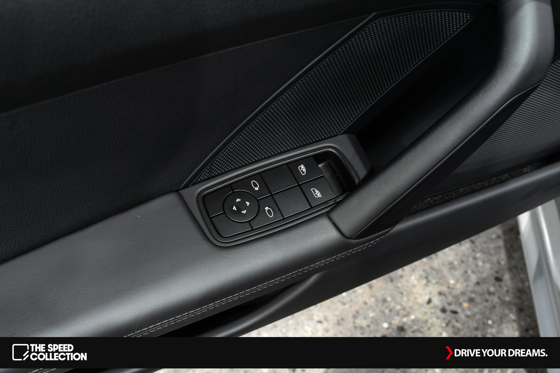 Used 2024 Porsche 911 Carrera T image 11