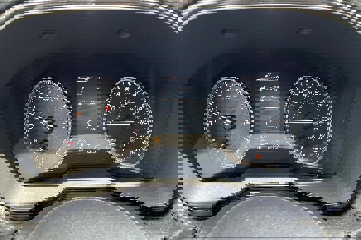 Used 2024 Subaru Outback Premium image 20