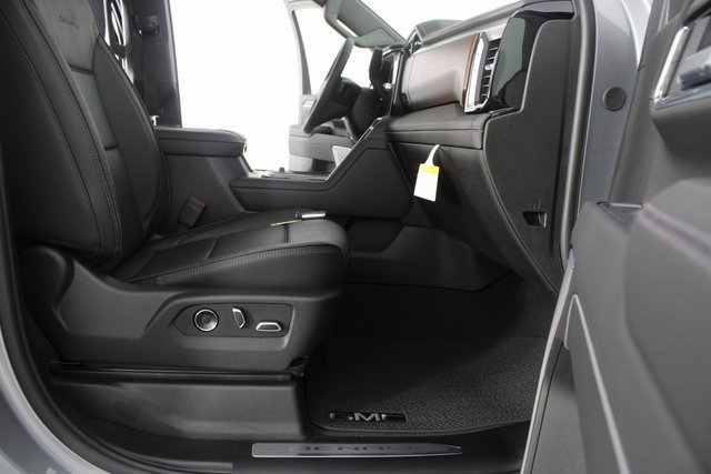 New 2026 GMC Sierra 2500 Denali w/ Denali Reserve Package image 25
