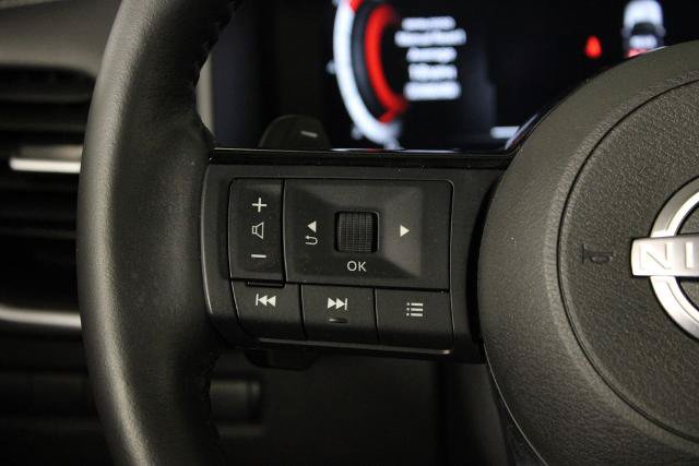 Certified 2023 Nissan Rogue Platinum w/ Platinum Premium Package FWD image 29