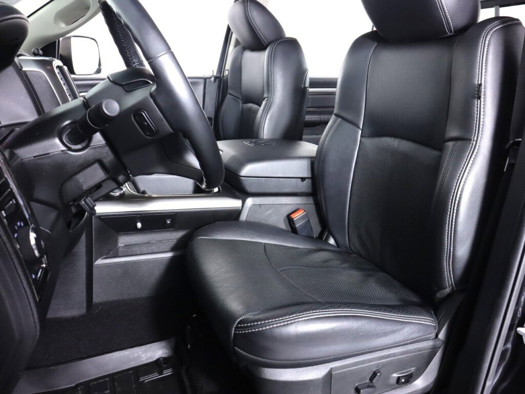 Used 2018 RAM 1500 Sport image 31