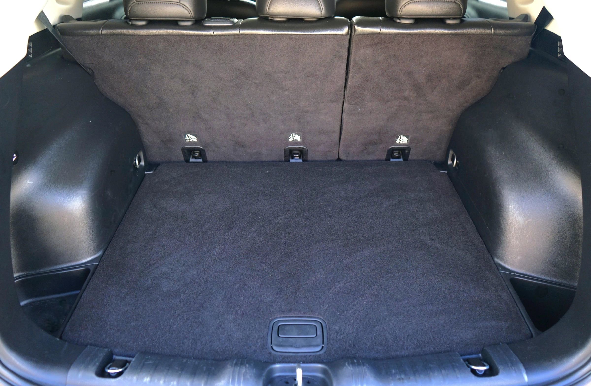 Used 2018 Jeep Compass Trailhawk image 39