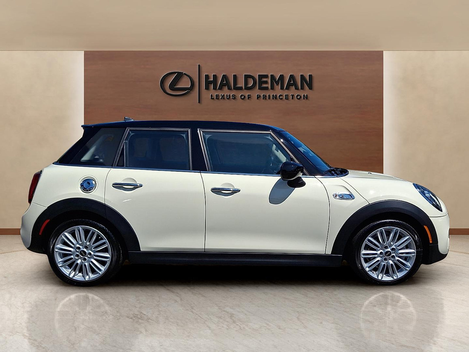 Used 2021 MINI Cooper S w/ Storage Package FWD image 7