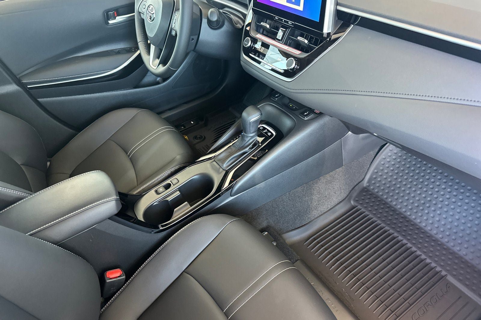 New 2026 Toyota Corolla XLE FWD image 18