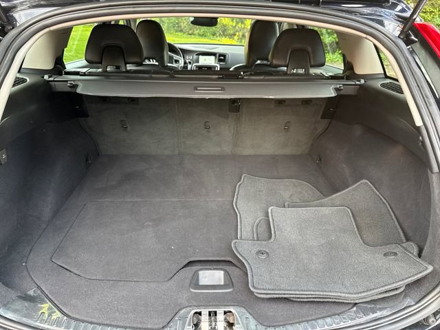 Used 2016 Volvo V60 T5 Platinum FWD image 23