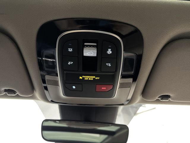 Used 2023 Hyundai Santa Fe SEL Premium image 30