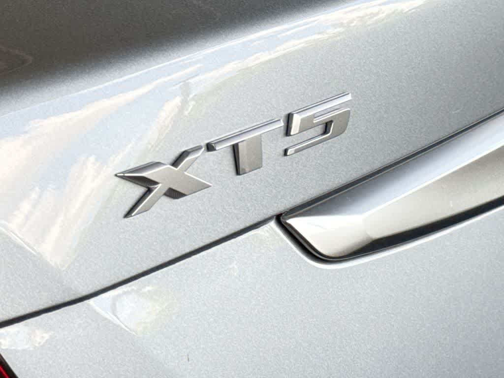 Used 2024 Cadillac XT5 Premium Luxury AWD/4WD image 10