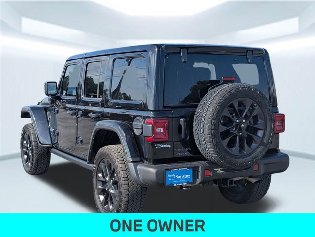Used 2025 Jeep Wrangler Unlimited Sahara image 3