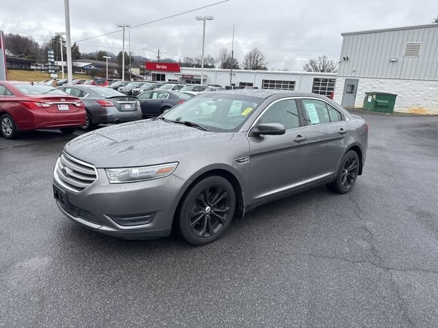 Used 2013 Ford Taurus SEL FWD image 4