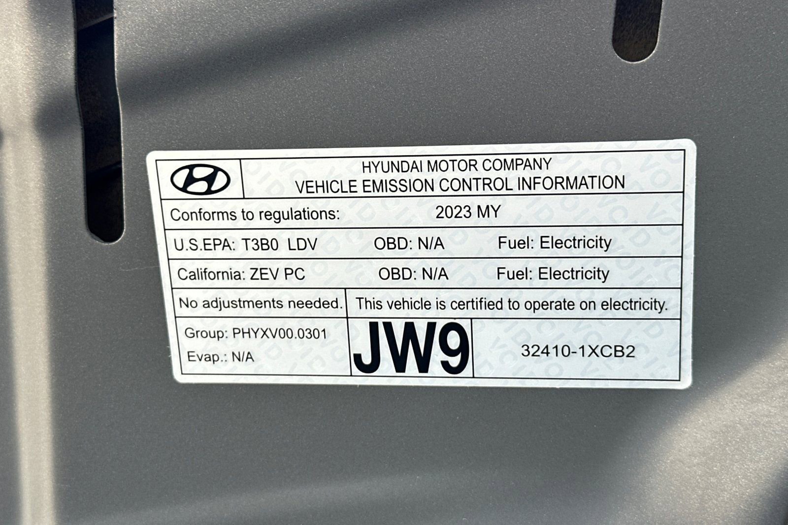 Used 2023 Genesis GV60 Advanced image 37