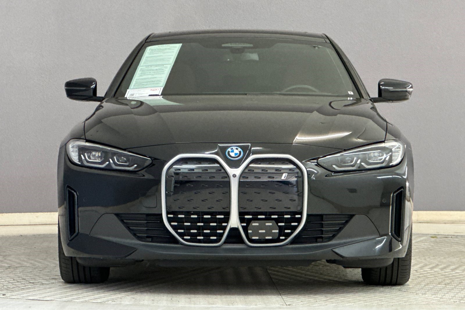 Certified 2023 BMW i4 eDrive35 RWD image 5
