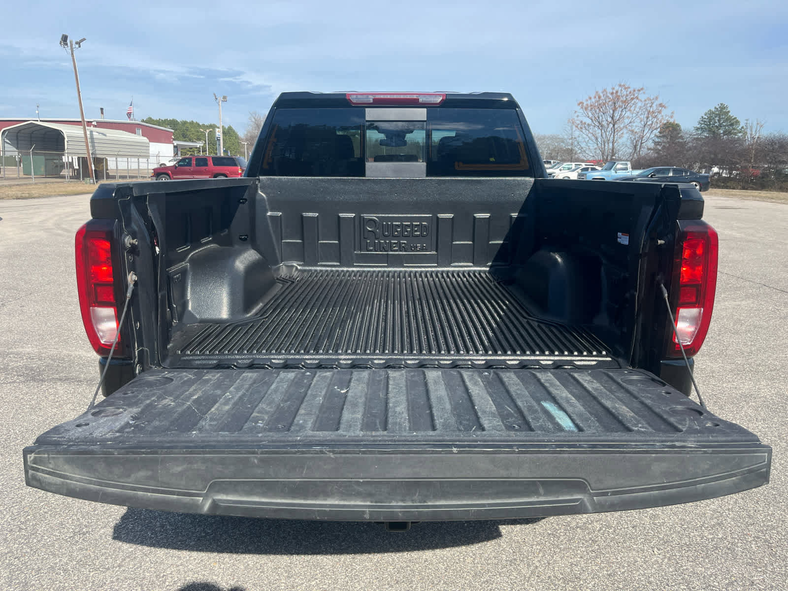 Used 2023 GMC Sierra 1500 Elevation w/ Preferred Package image 12