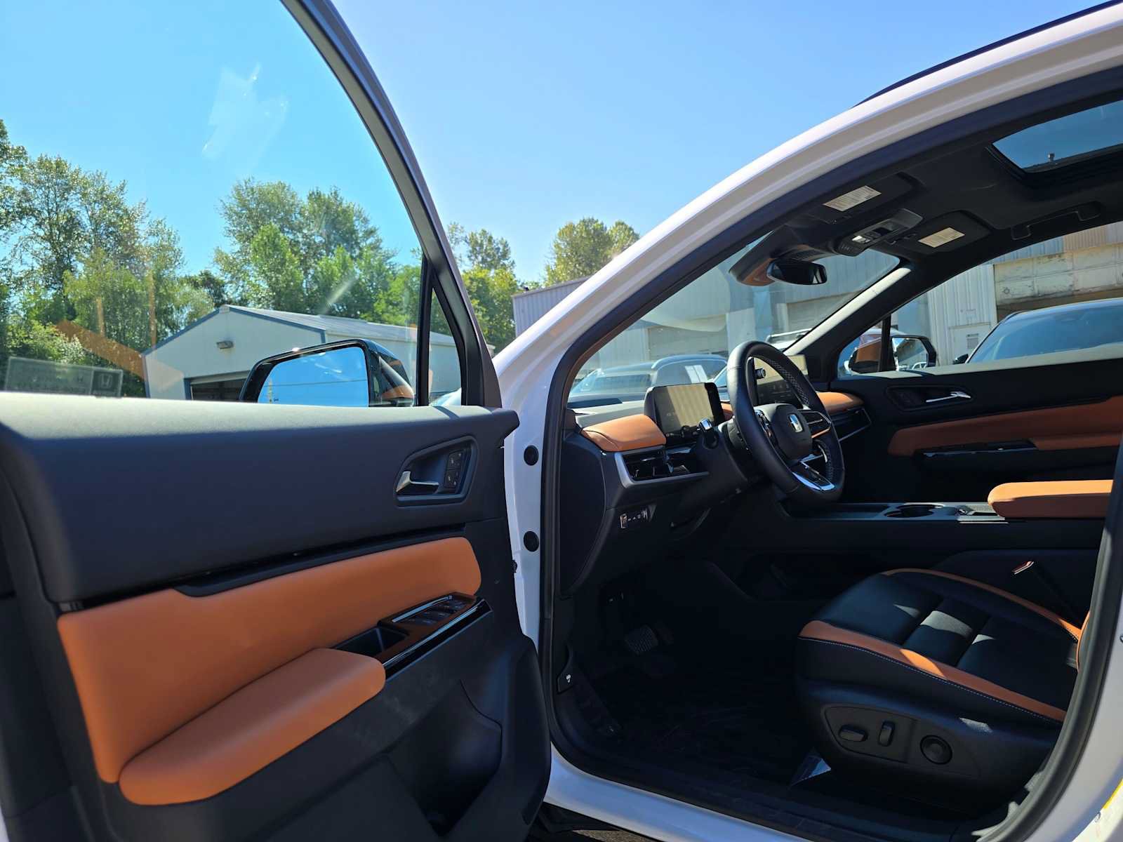 Used 2025 Honda Prologue Elite image 19