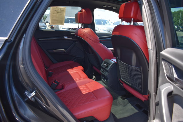 Used 2024 Audi SQ5 Premium Plus AWD/4WD image 28