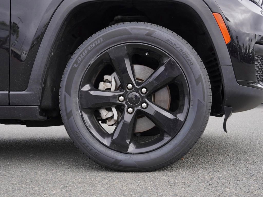 Used 2022 Jeep Grand Cherokee L Laredo image 10