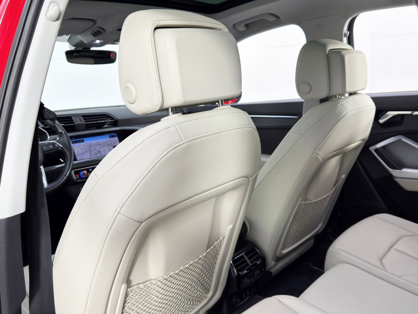 Used 2023 Audi Q3 2.0T Premium Plus image 35