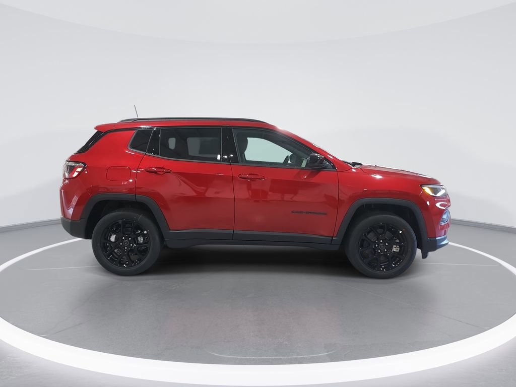 New 2026 Jeep Compass Latitude AWD/4WD image 9