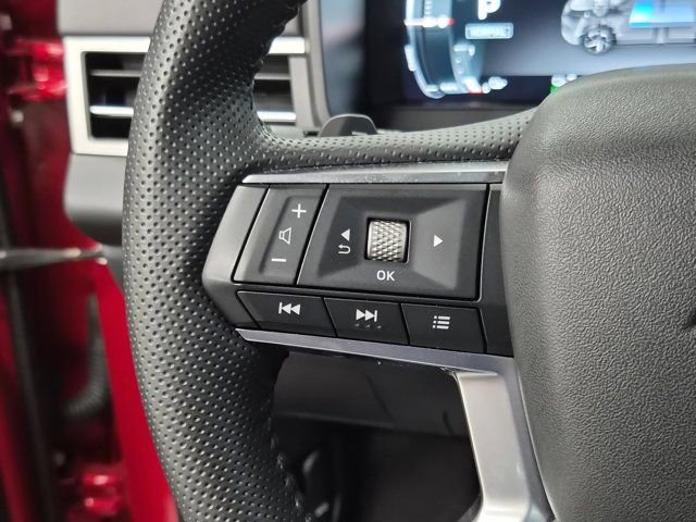 Used 2023 Mitsubishi Outlander 4WD Plug-In Hybrid image 26