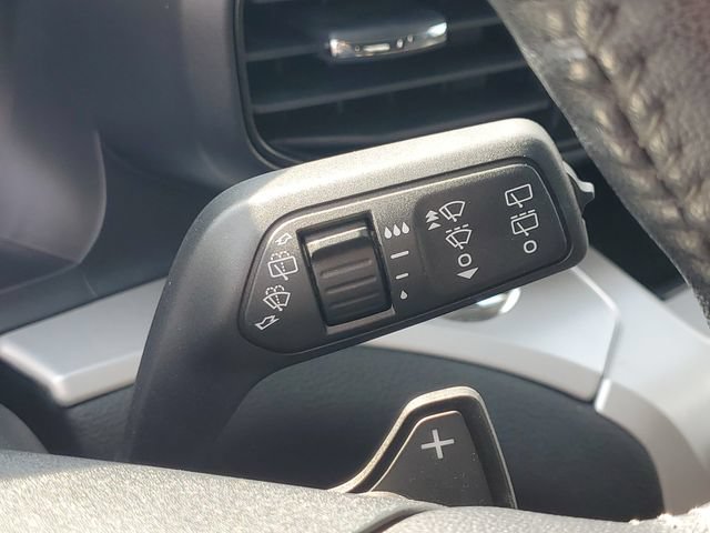 Certified 2020 Ford Explorer XLT RWD image 14