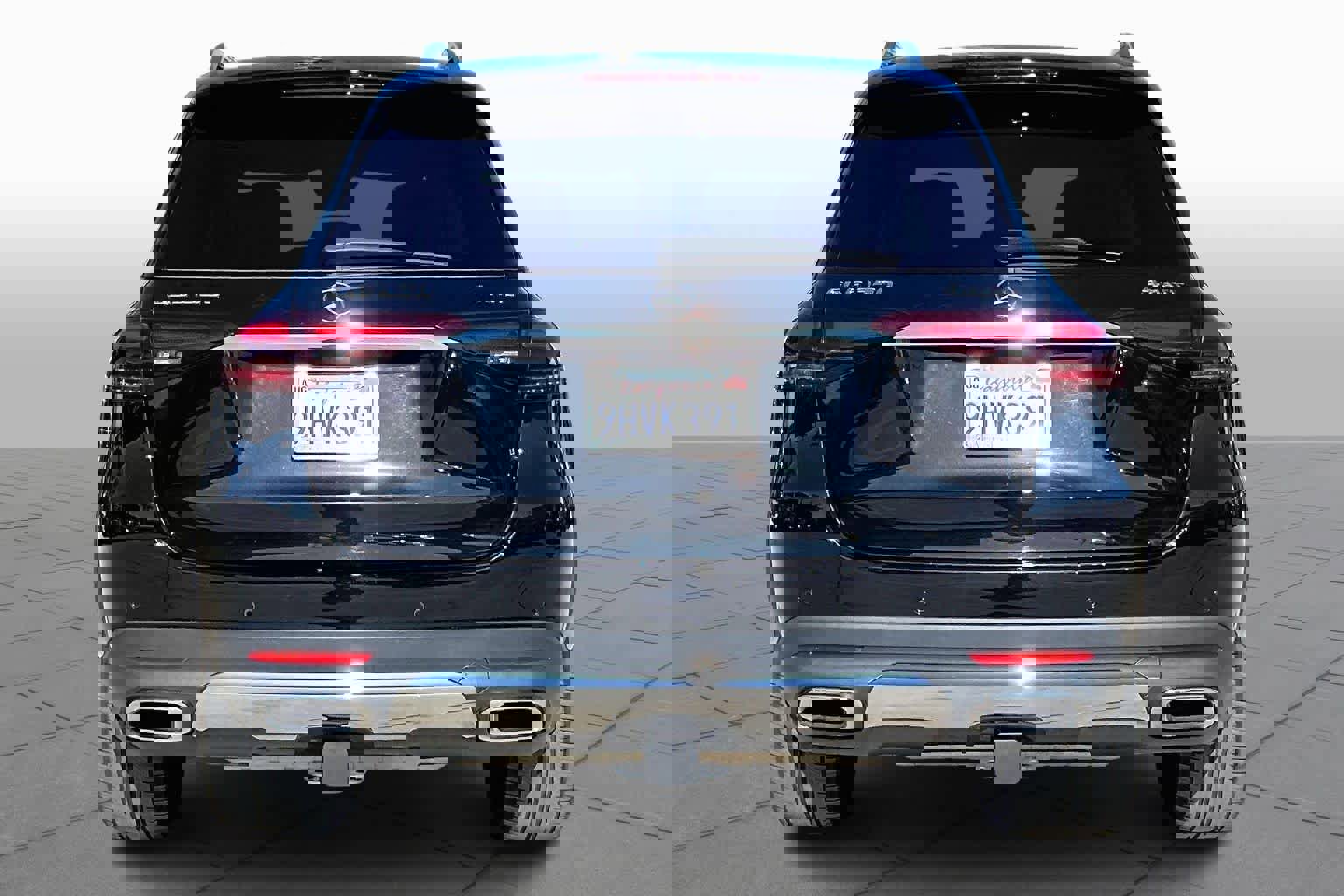 Used 2024 Mercedes-Benz GLE 350 4MATIC image 4