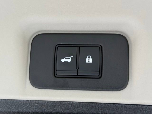 Used 2024 Nissan Ariya FWD image 5
