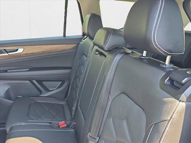 New 2026 Volkswagen Atlas SE image 15