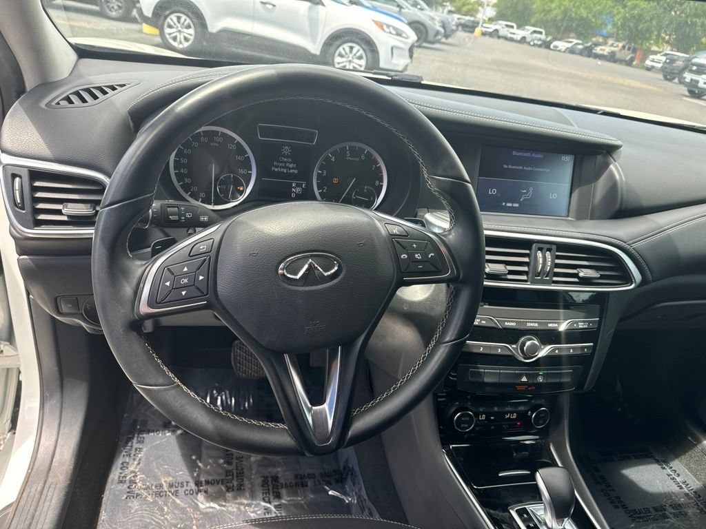 Used 2018 INFINITI QX30 FWD image 12