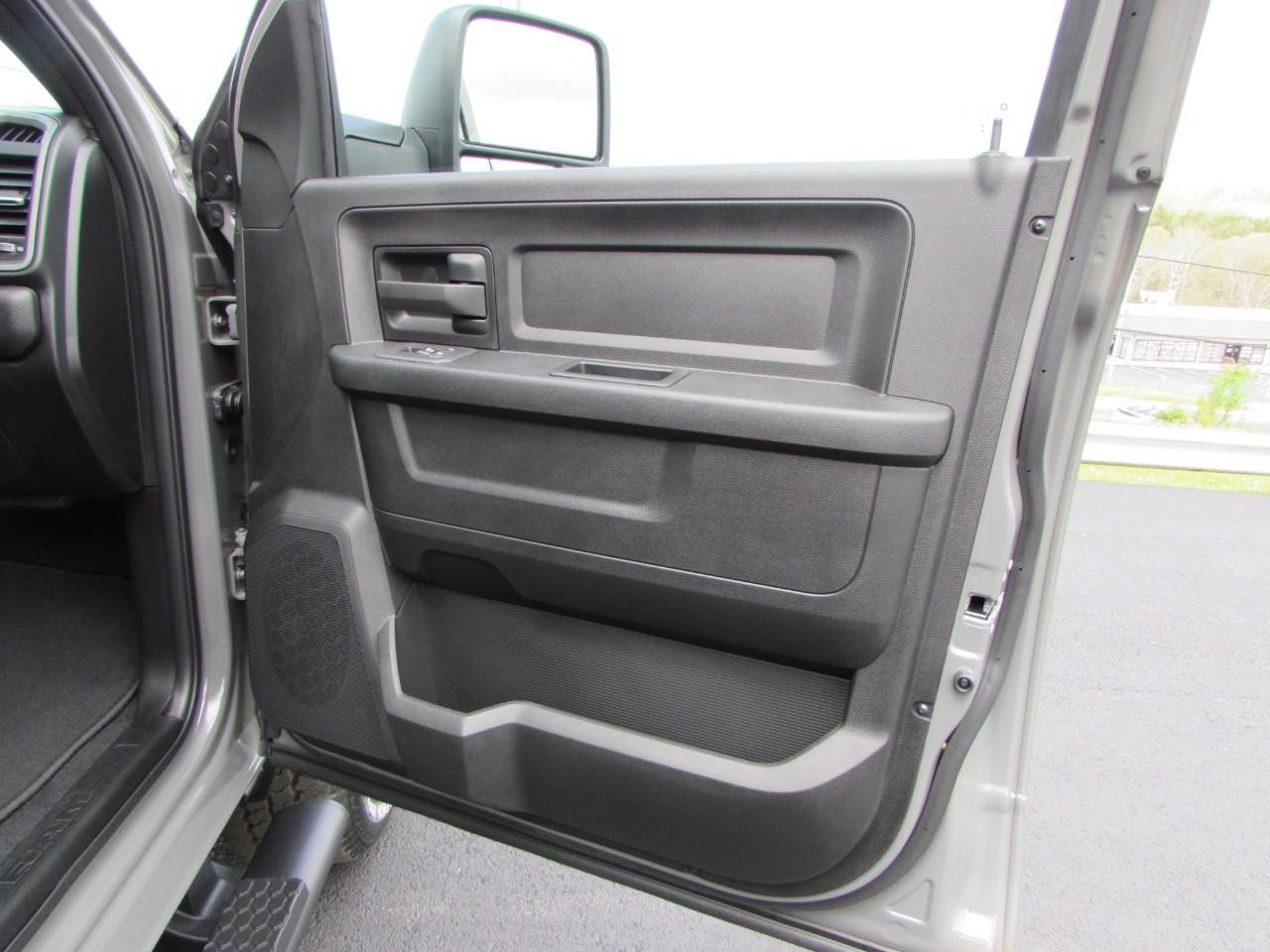 New 2026 RAM 2500 Tradesman AWD/4WD image 16