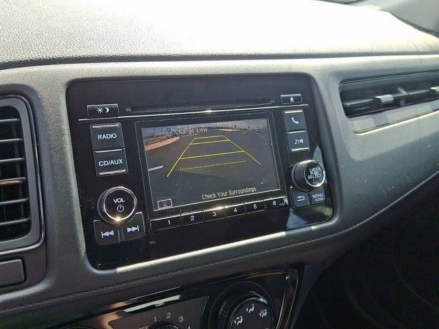 Used 2017 Honda HR-V LX image 17