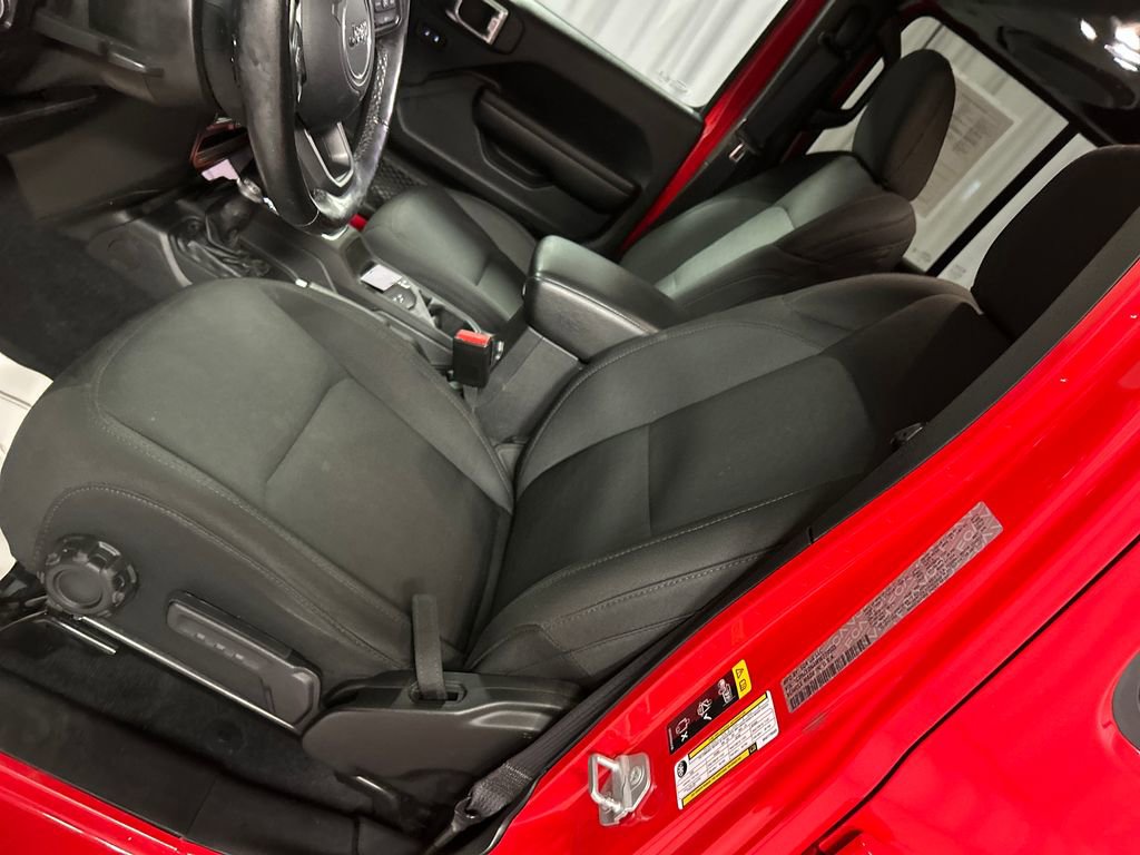 Used 2021 Jeep Wrangler Unlimited Sport image 12