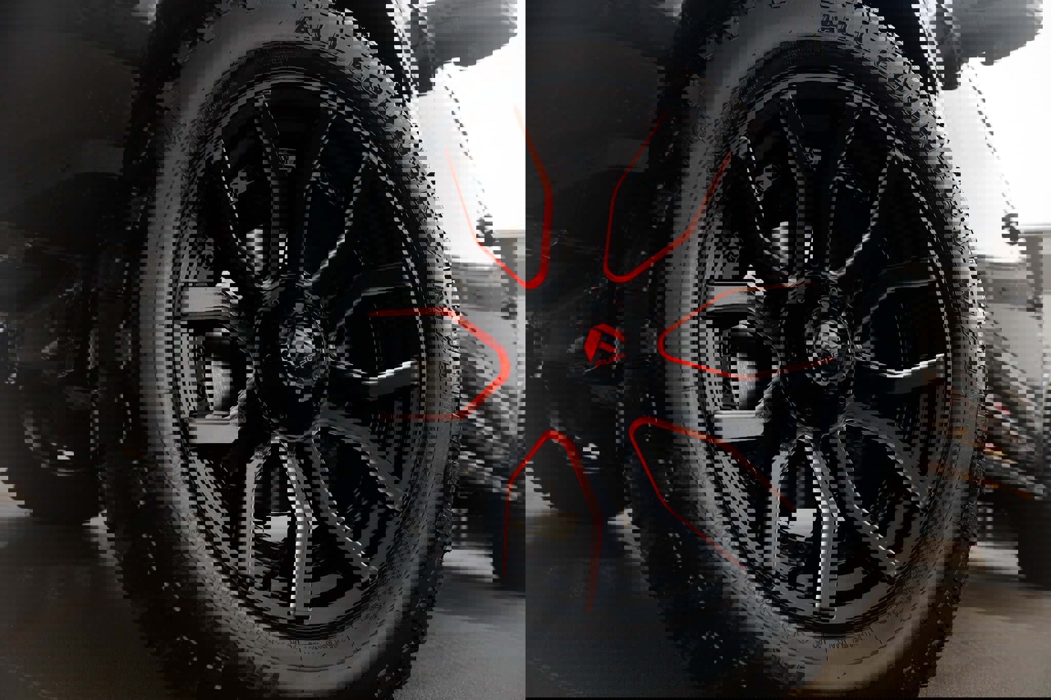 Used 2019 Ford F150 Lariat image 34