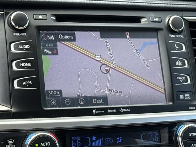 Used 2016 Toyota Highlander XLE AWD/4WD image 20