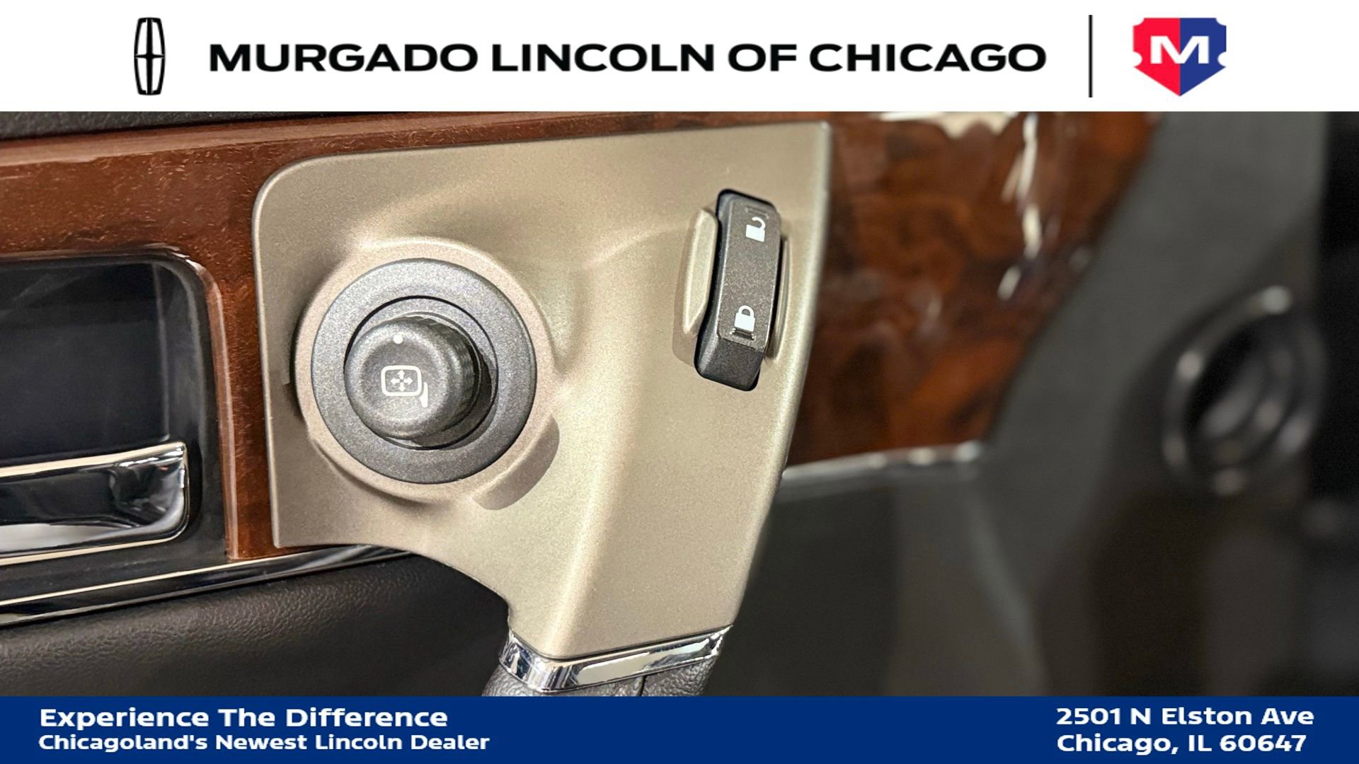 Used 2013 Lincoln MKX AWD image 37