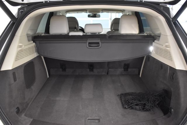 Used 2019 Lincoln MKC Select w/ Select Plus Package AWD/4WD image 16