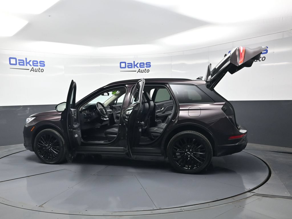 Used 2023 Lincoln Corsair Reserve w/ Equipment Group 201A AWD/4WD image 54