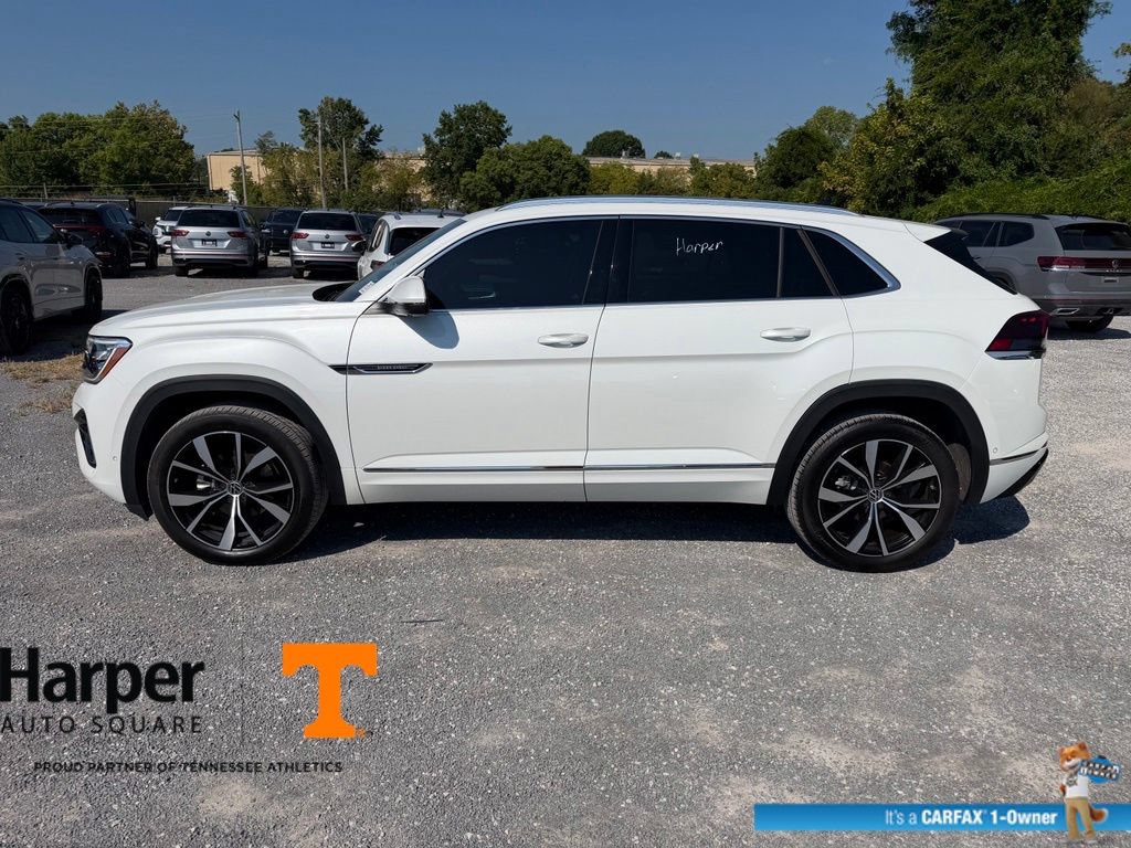 Used 2025 Volkswagen Atlas Cross Sport SEL Premium R-Line AWD/4WD image 2