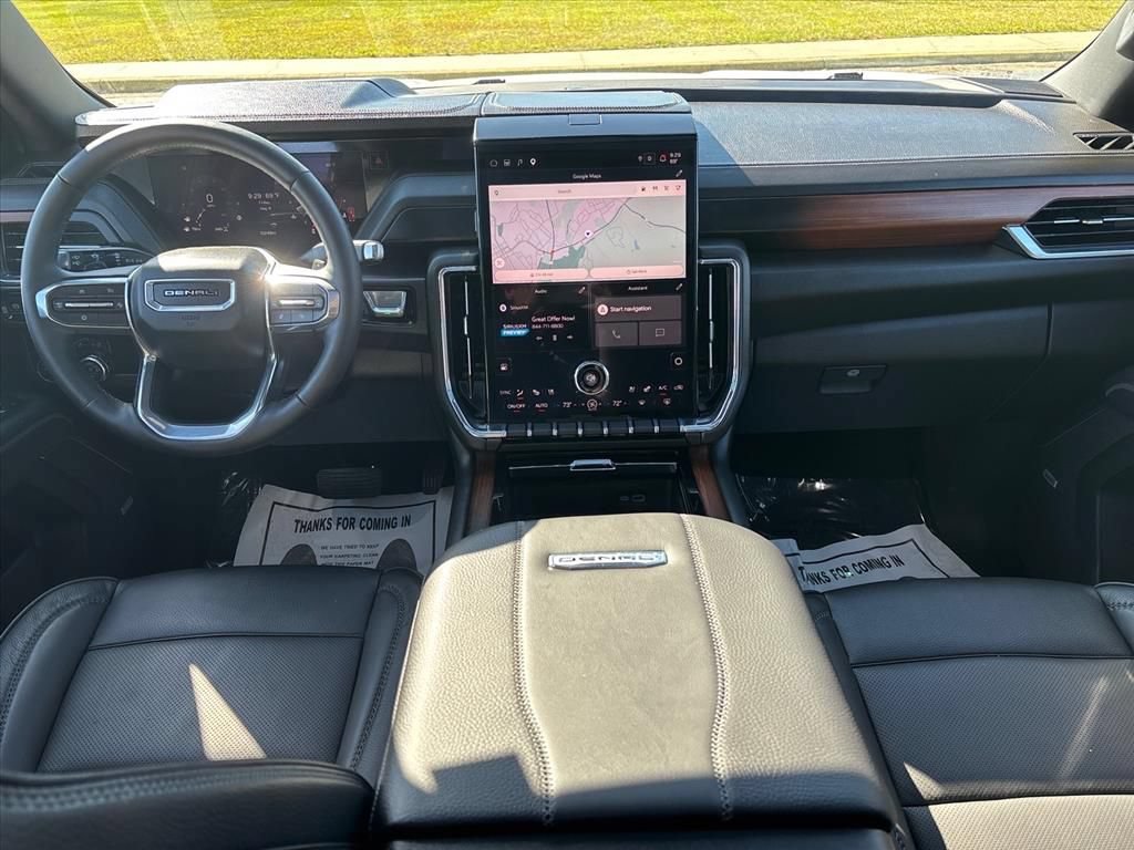 Used 2026 GMC Yukon XL Denali w/ Sun & Power Step Package AWD/4WD image 21