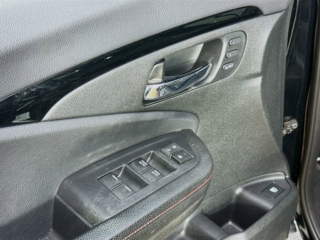 Used 2017 Honda Ridgeline Black Edition image 22